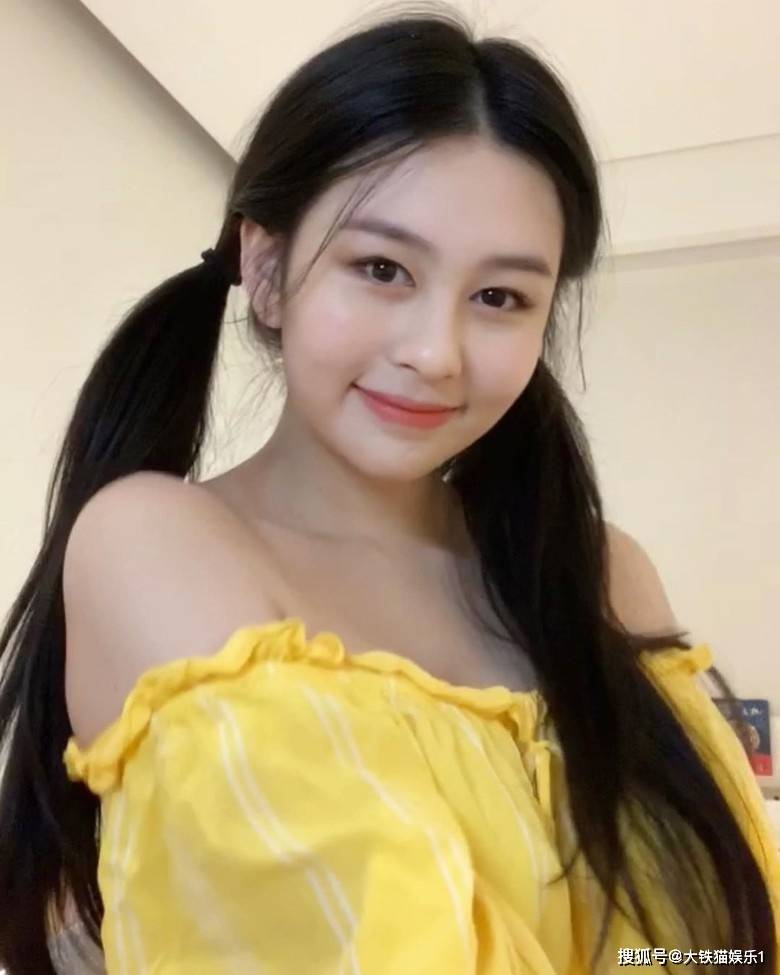 刘秀桦的母亲甘比,则是一个传奇般的女子.