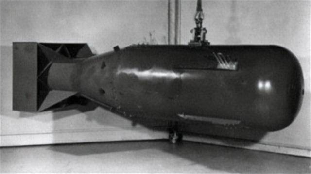 日本为何会挨第二颗原子弹?美国给过机会,日本偏要拿国运赌胜利