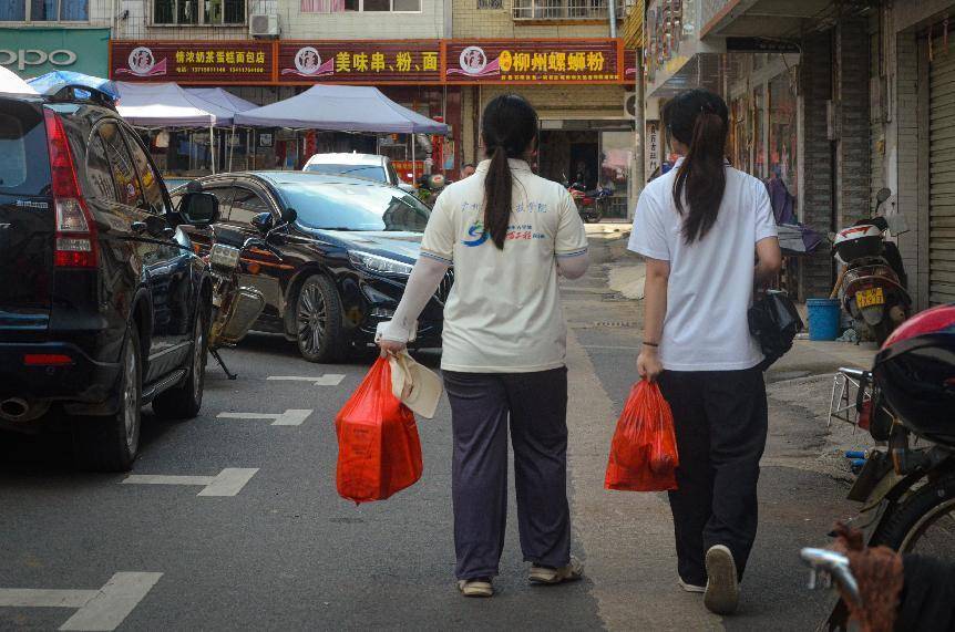 “百千万工程”在桂圩：百桂圩兴实践队深入调研，校园入户共推普
