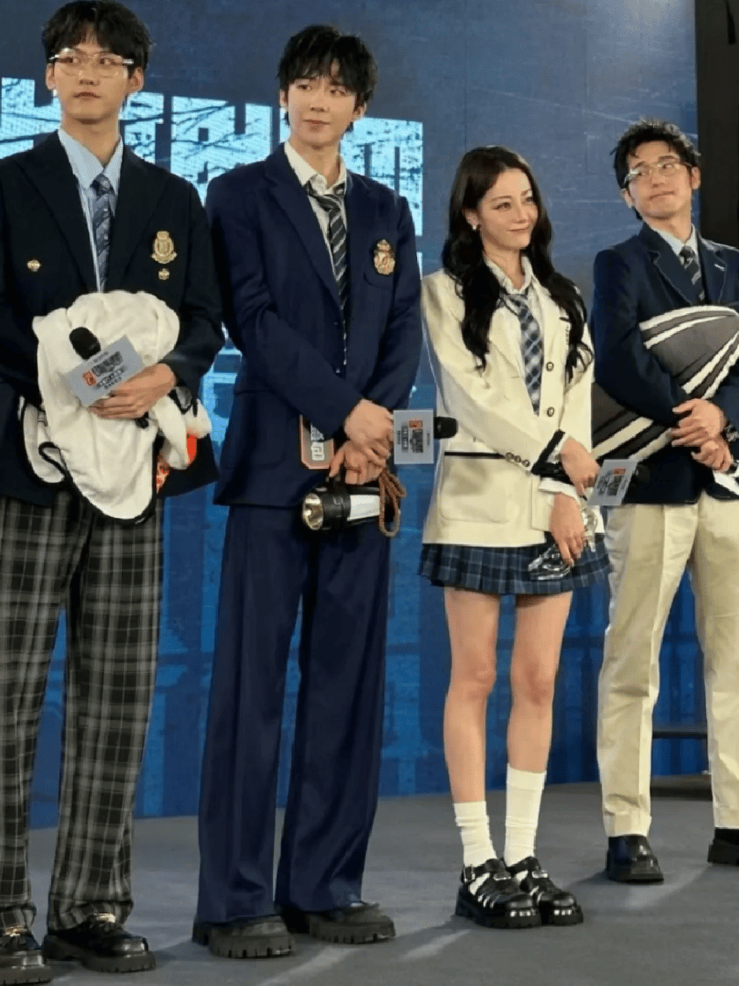 以为只有1米6,真实身高让你意外_cm_刘宇宁_官方