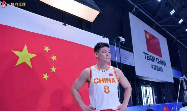 "张宁:从北大到cba,再到奥运主力,老兵出征"