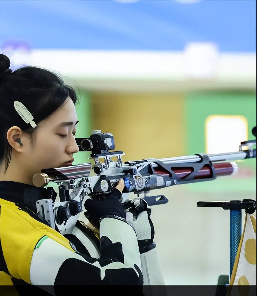 他们以自己努力给国家带来了不一样惊喜了,那么最近射击女运动员