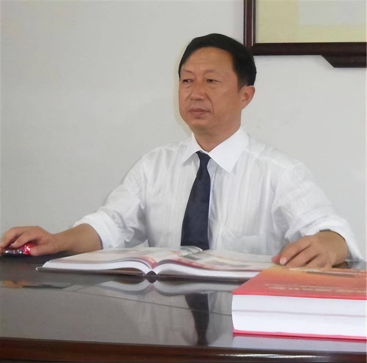 陈裕德:演"懒汉"出名,患病去世好友凑钱帮其下葬