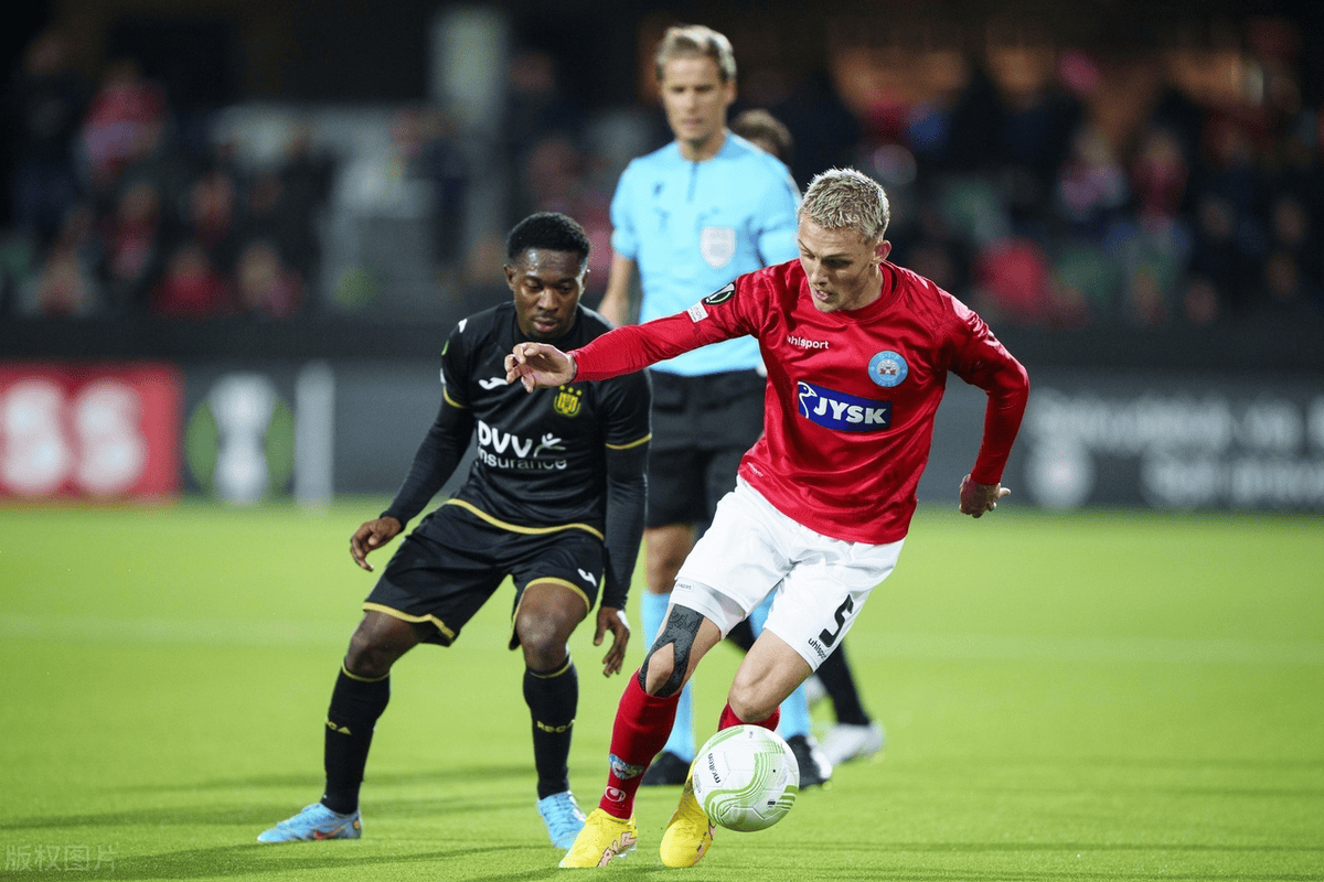 这无疑给球队的实力带来了巨大的损失,也增加了比赛的变数.丹麦超级