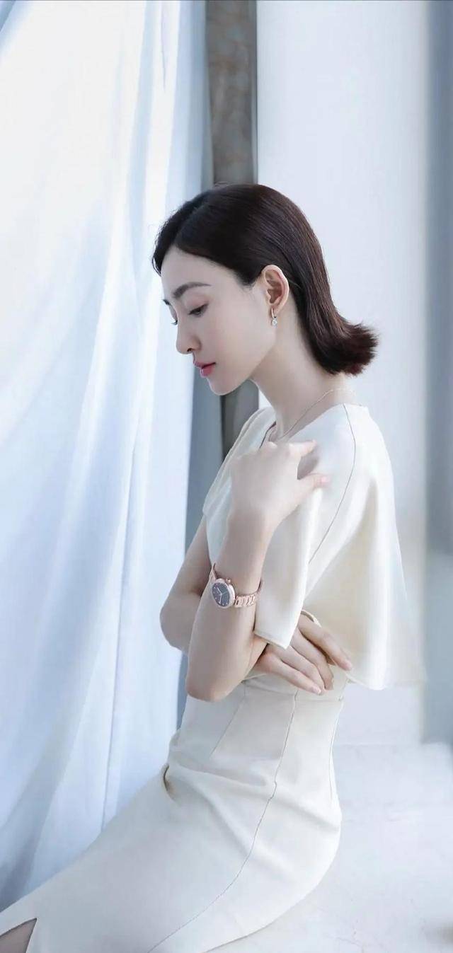 王丽坤与他同居8年,把最好的青春都给了他,他却转身与别人结婚