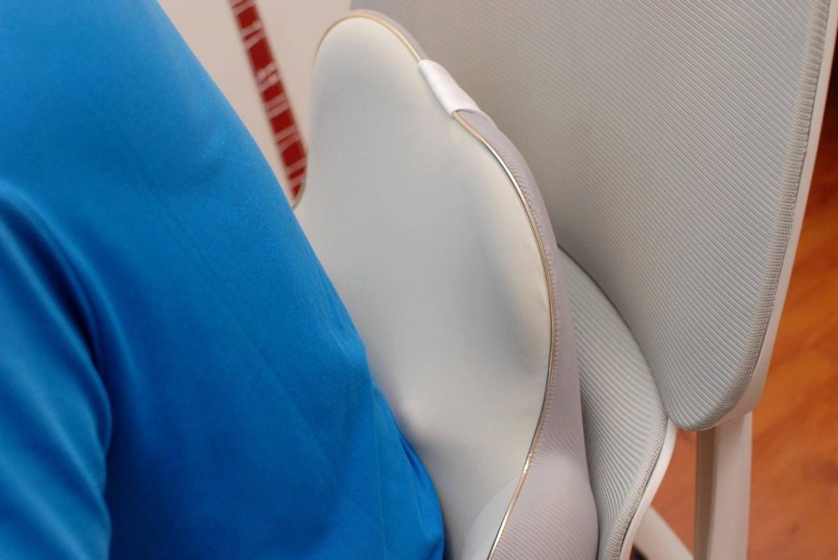 锐珀尔腰背滑行按摩器: “高山流水”式舒爽,久坐族的私人理疗师