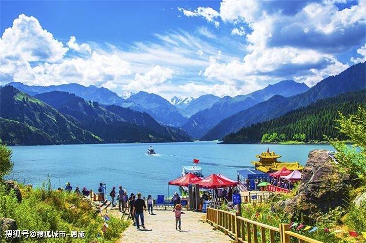第十天:管家送站—返回第九天:库尔勒—【博斯腾湖】—乌鲁木齐第八天
