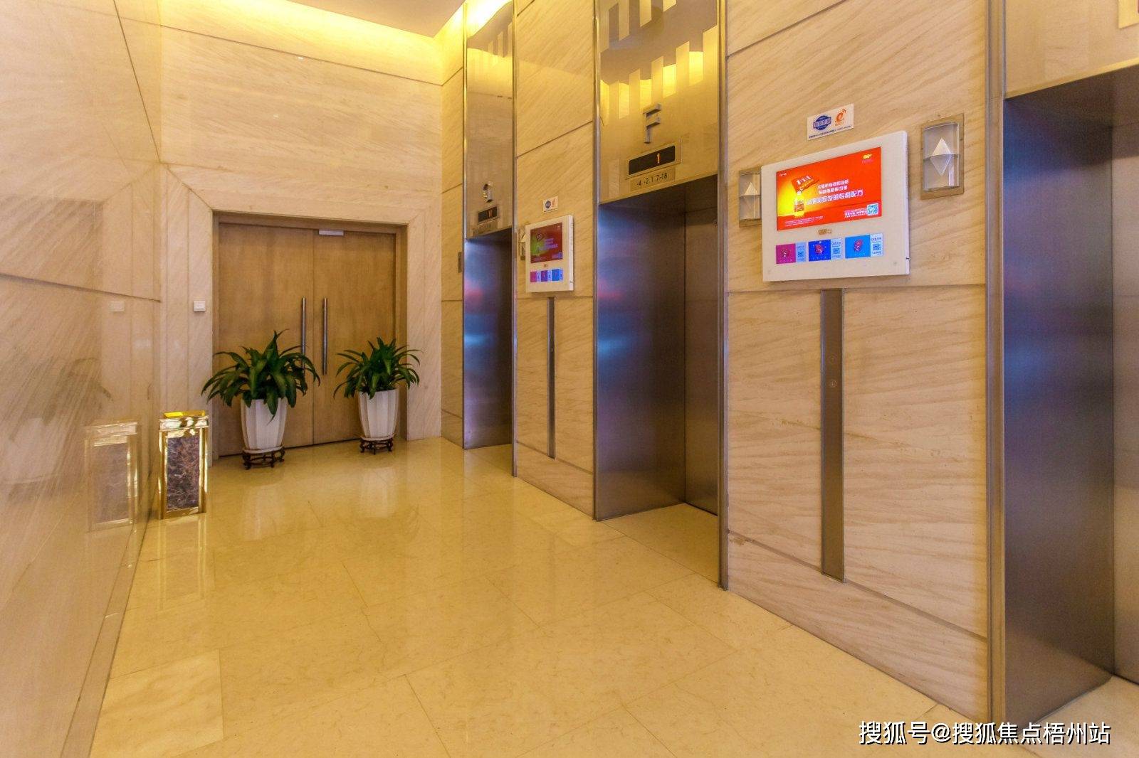 深圳金龙大厦办公物业招租公告,招租电话【预约通道】