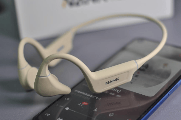 2024年旗舰骨传导耳机大对比：南卡、韶音和墨觉，哪款最值得购买？