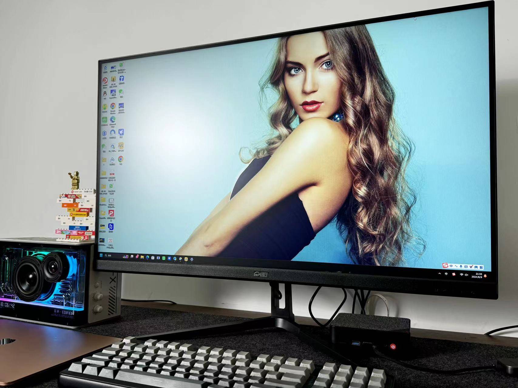 杀疯了,1000元到手的32英寸2K、180Hz电竞显示器,应该算性价比之王了。。。