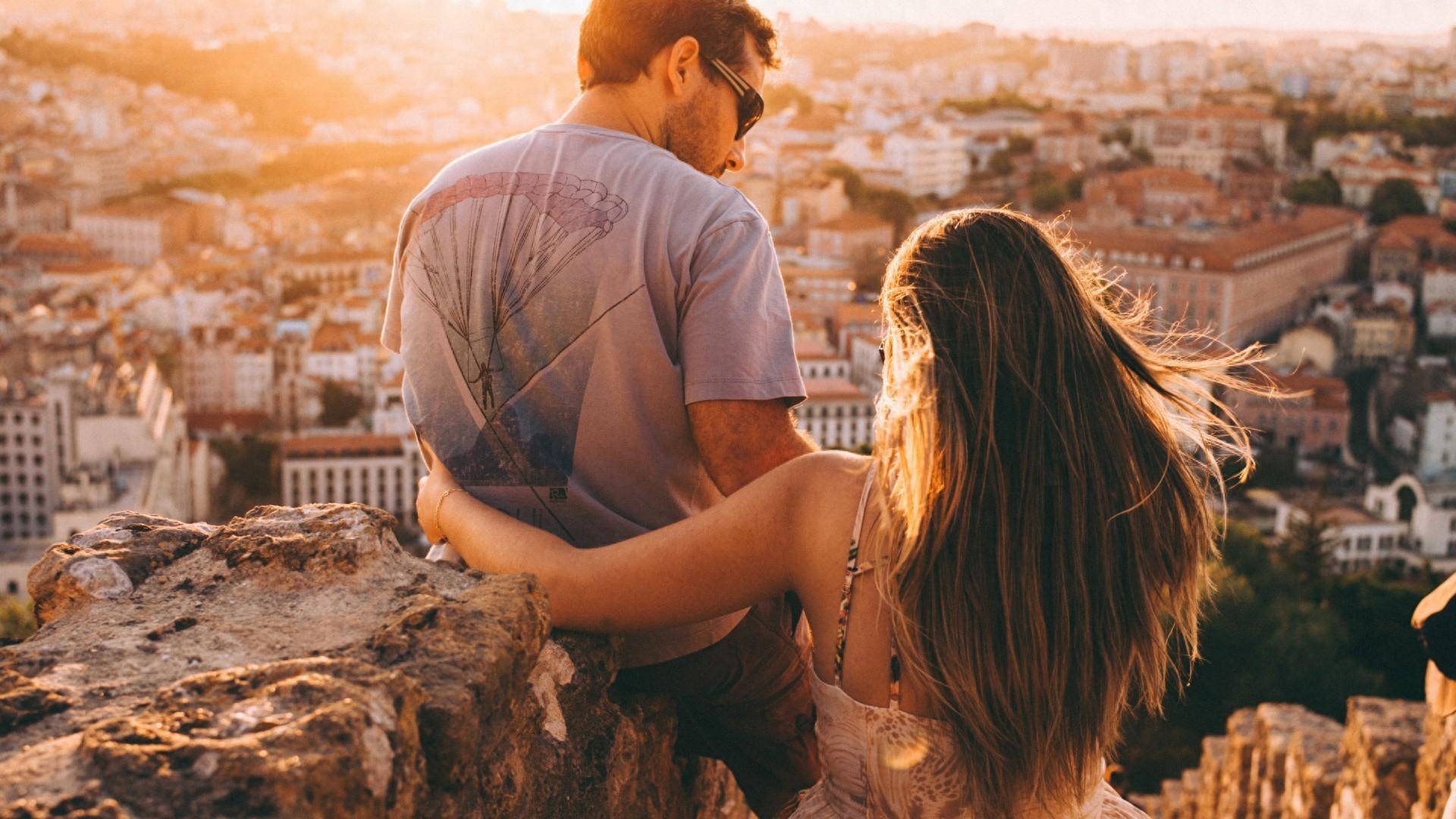 男人怎样会感受到自己被爱着？用他需要的方式爱他，你会更轻松_搜狐网