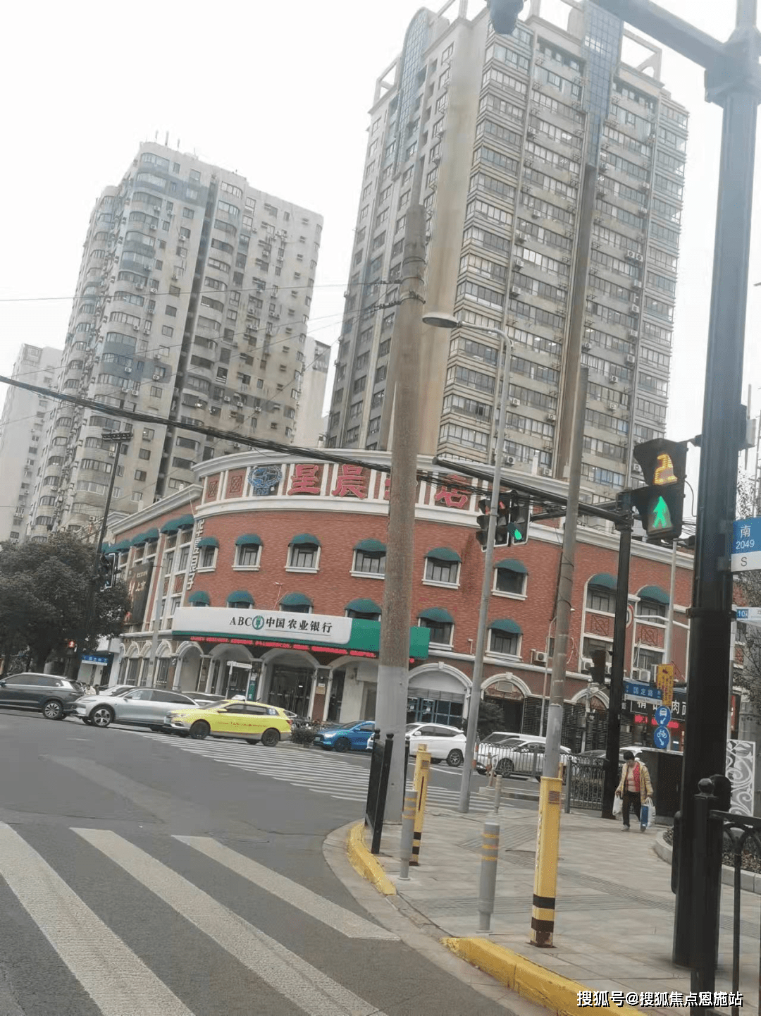 上海杨浦区【黄兴广场】-五角场精装小面积~24小时热线→售楼部地址