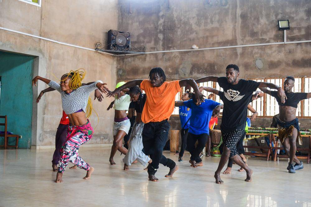 阿蓓也表示,太极拳中的某些动作可以在喀麦隆民间舞蹈中找到;非洲人从