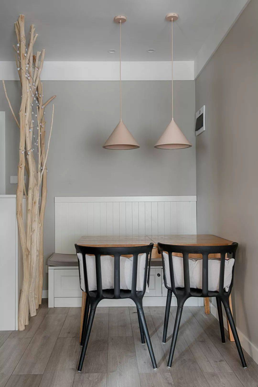 70㎡小户型新房北欧风,卡座吧台黑板墙样样有,文艺范满满!