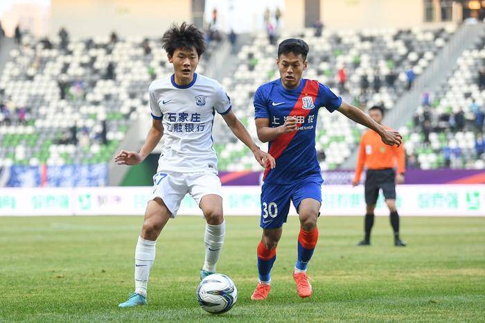 沧州青训首位国字号,周建燚:入选u21国足有一点心跳加速_球员_雄狮_纪