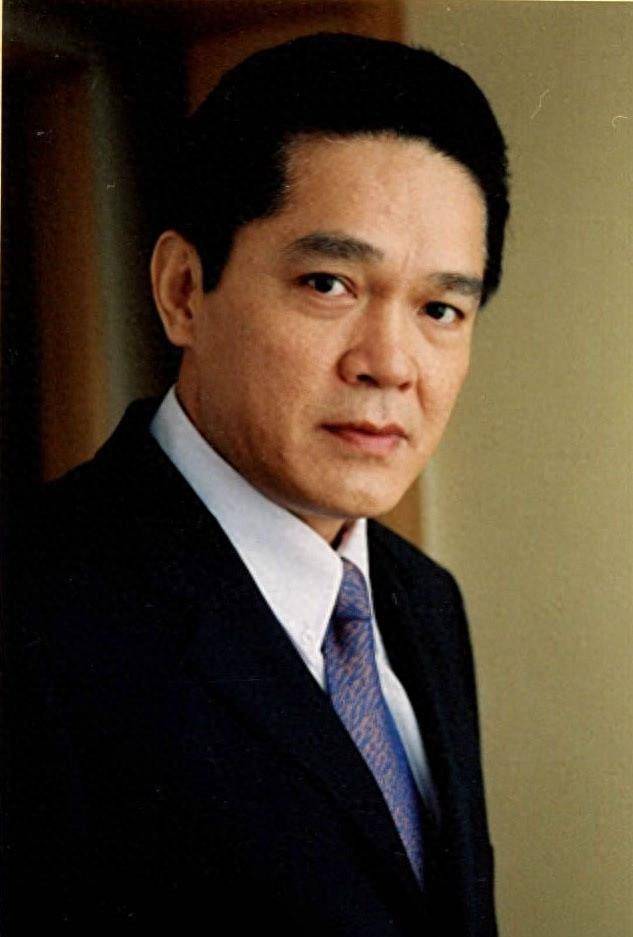 申军谊:为贾妮抛弃相伴6年发妻,为何却与她同居8年不结婚