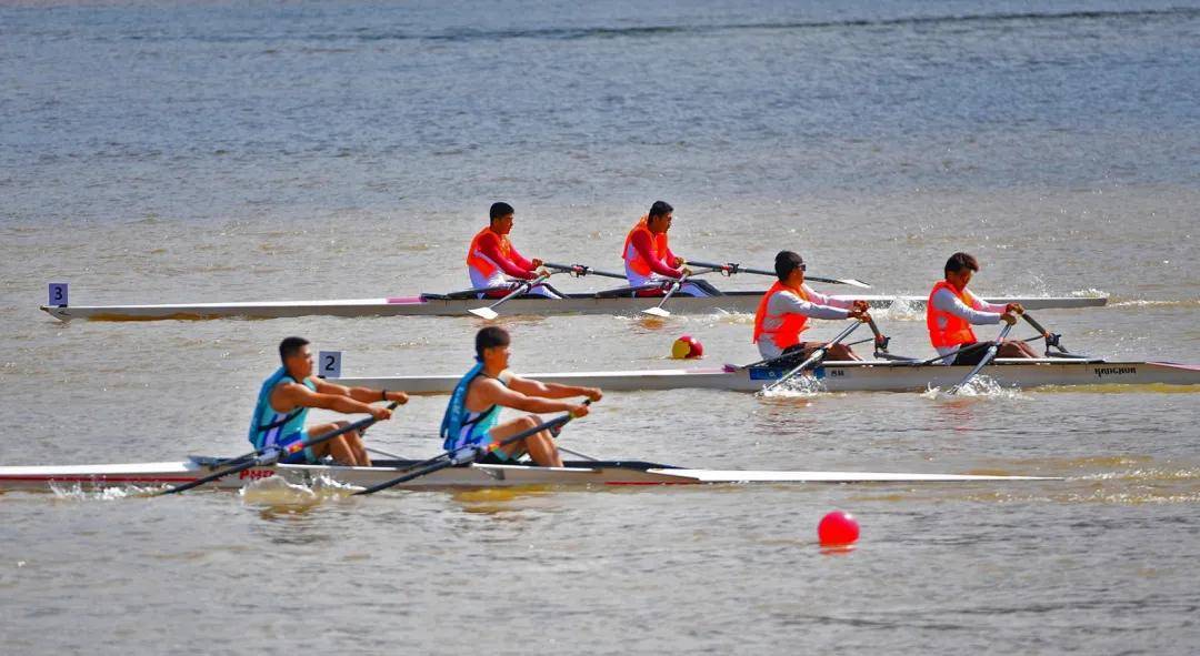 全国大学生赛艇锦标赛江城开赛