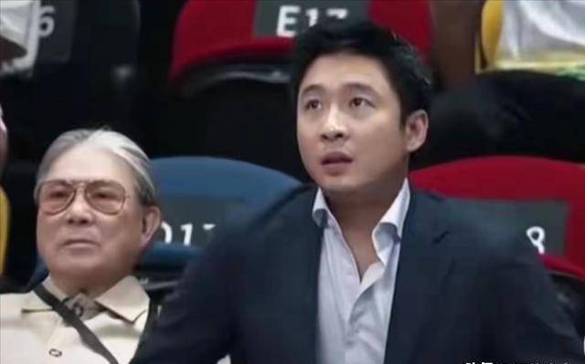 没想到,41岁的霍启山竟以这种方式,引起了全网的持续关注"!