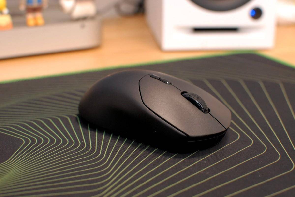 雷柏VT1PRO MAX鼠标与P5触点充底座:性能与无线科技的新体验