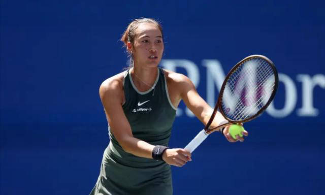 原创            中国网球盛典：郑钦文再现逆转神技，王雅繁零封对手，商竣程创历史-昂科威加油门不走