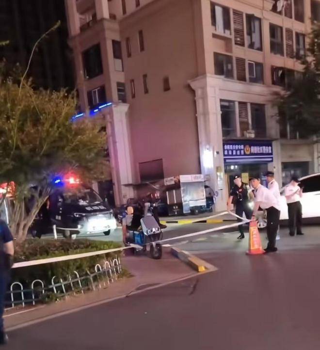 杭州外卖员猝死事件背后的真相与反思-杭州外卖员死亡