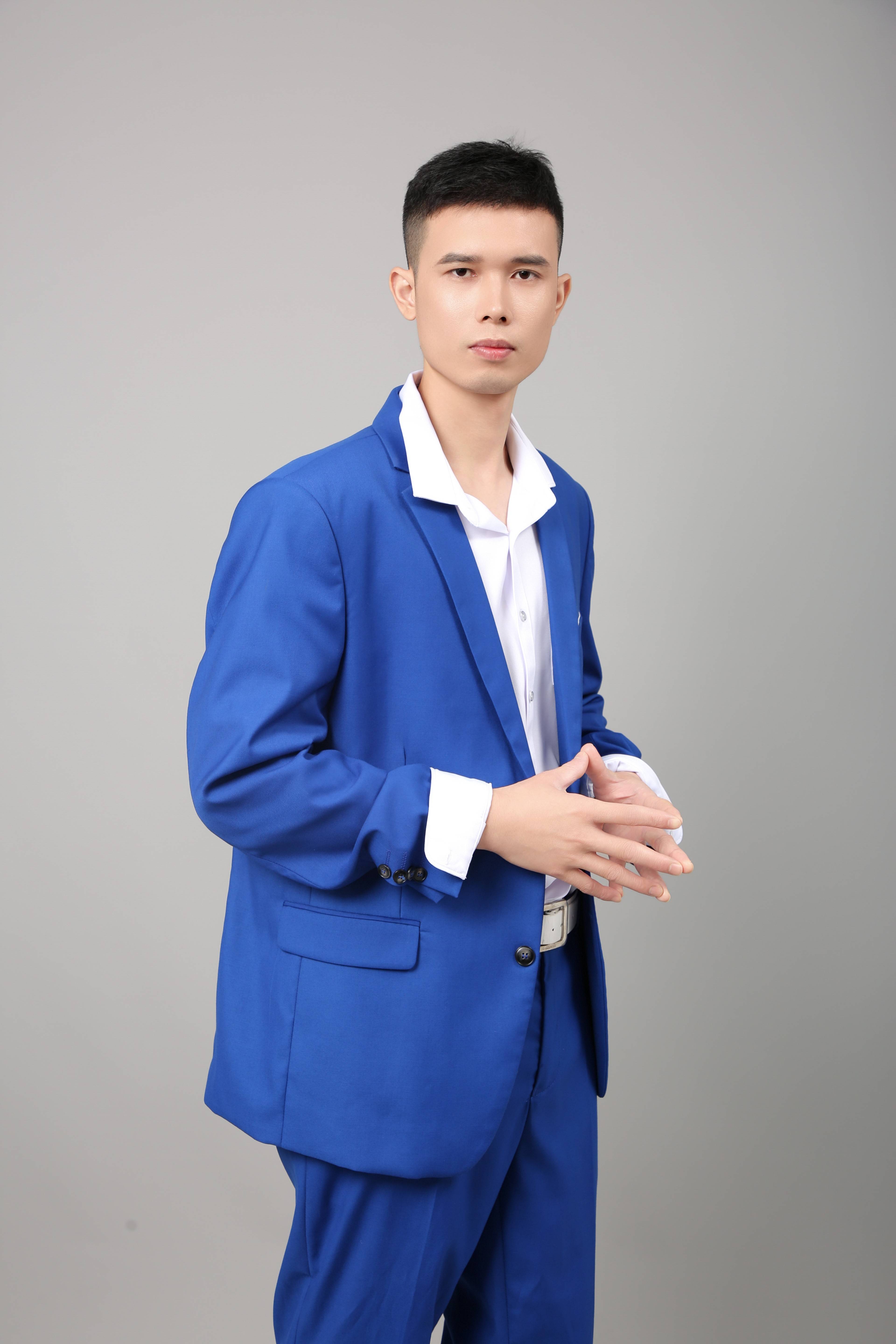 型男新魅力,男模邹福明风采无界