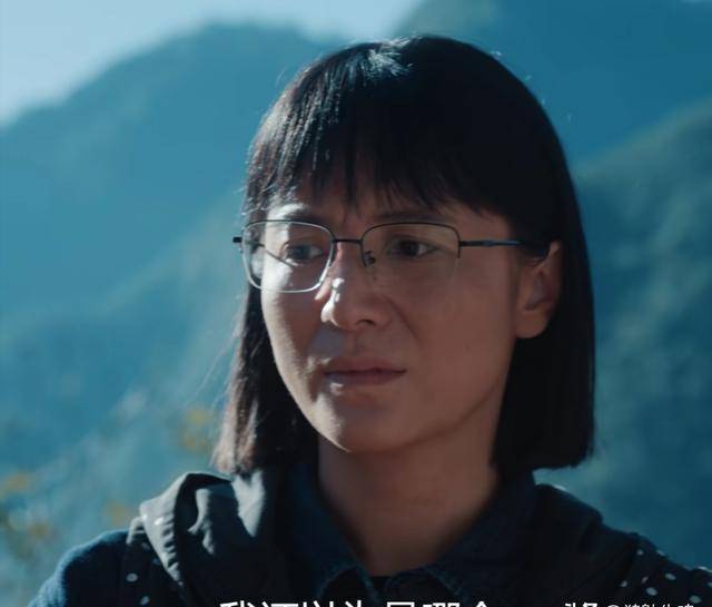 躲过了女主宋佳,却被36岁的女二号惊艳_张桂梅_彭杨_关山村