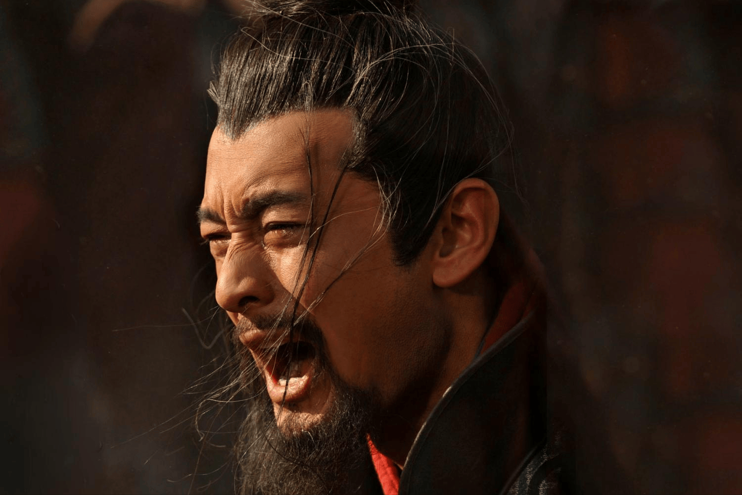 岳飞抗金怒斩40名逃命,一时心软放过一人,此人后来成为世界名将