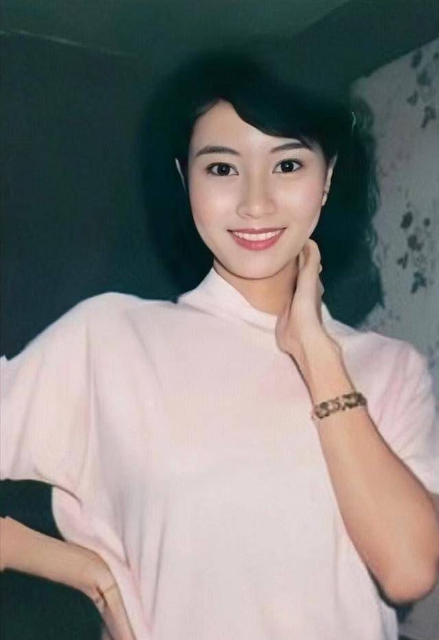 李嘉欣倪震图片