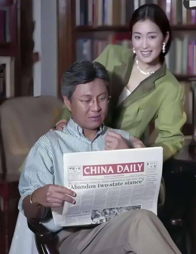 万宝路广告张艺谋1990图片