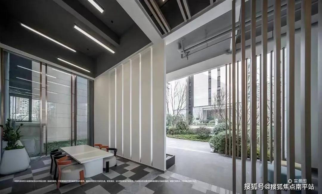 中铁建西派金沙售楼处电话→售楼中心首页网站→楼盘百科详情→24小时热线电话_项目_成都_中国铁建