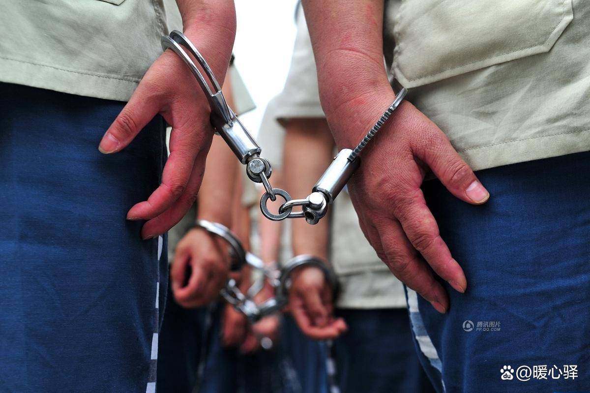 被关押后的服刑人员信用卡贷款驾驶证身份证等怎么处理