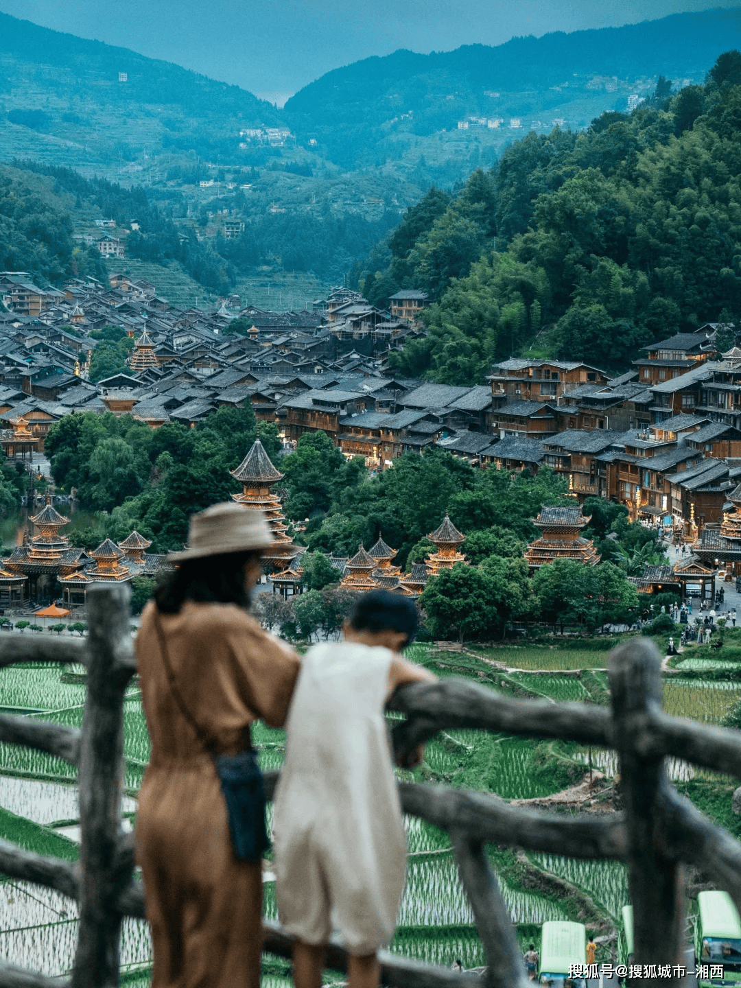 江西五日游费用及预算攻略:江西旅游定制团五天四晚线路推荐_行程_景点_前往