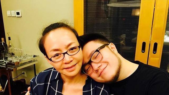 宋丹丹:3段婚姻,婚外情后公开认错,28天闪婚千万富翁赵玉吉