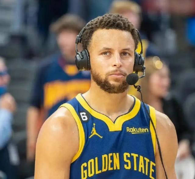原创            勇士队：NBA历史上最成功的球队之一，7次夺取总冠军的辉煌-勇士队历史巨星