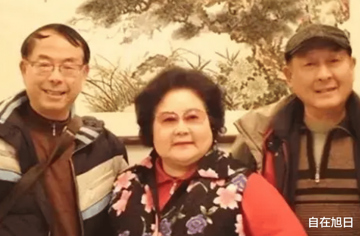 她带领30名演员选择留美,年过花甲归来_齐淑芳_京剧_艺术