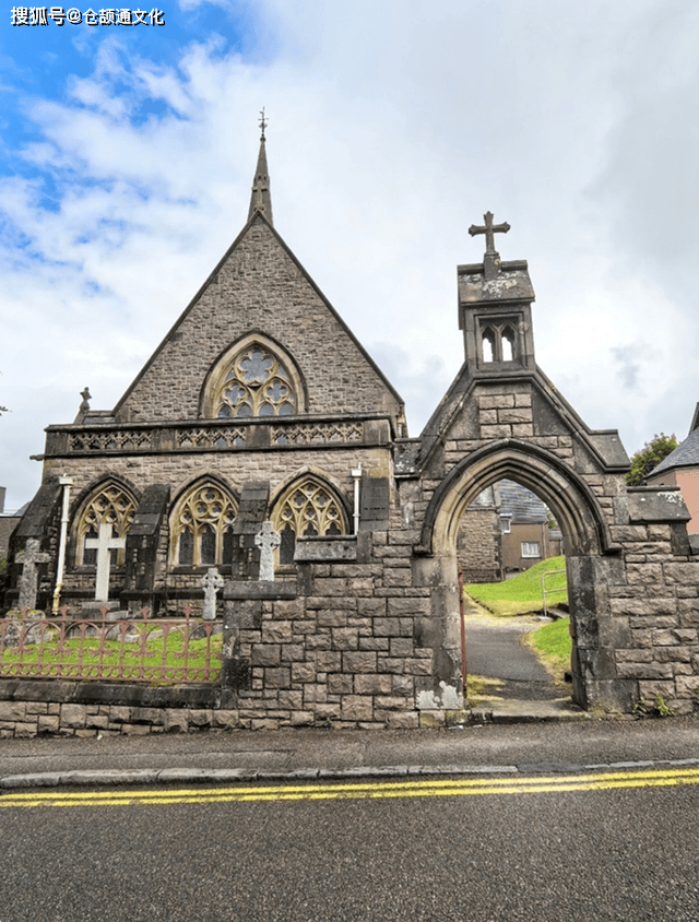 雪山,湖光,日落映照《勇敢的心》
