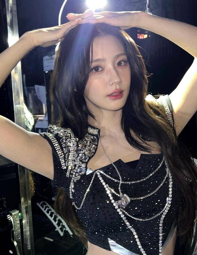 盘点6大韩国酒窝女idol,twice孙彩瑛,ive安俞真笑颜太无敌!