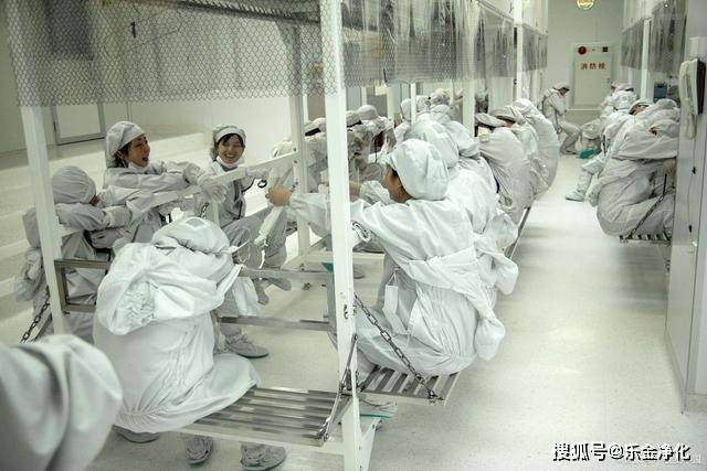 正确的维护保养措施可以延长无尘服的使用期限,减少更换频率,节约成本