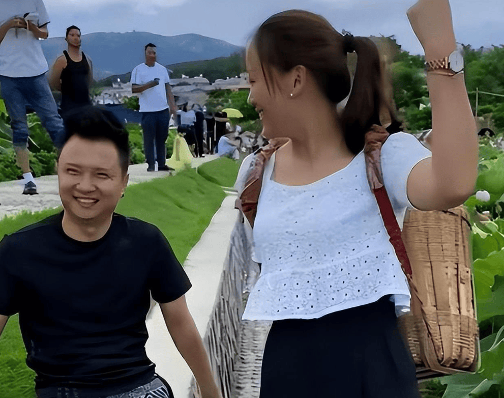 无腿丈夫抛妻弃子出轨女粉丝,现状让人唏嘘_阿娇_小波_生活