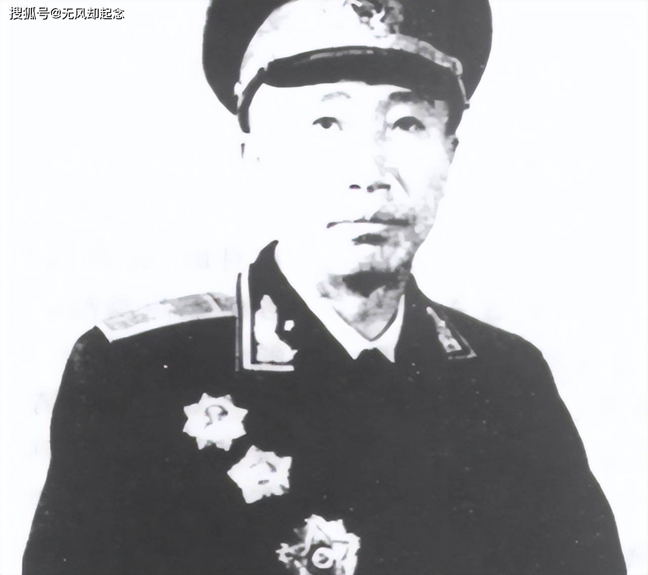 1955年大授衔,志愿军参谋长被授少将,彭老总火了:他少将,我顶多上将!_解方_彭德怀元帅_军衔