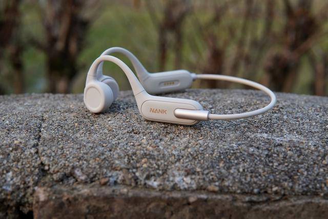 五百元价位骨传导耳机哪个牌子好?五大高性能骨传导耳机实测!