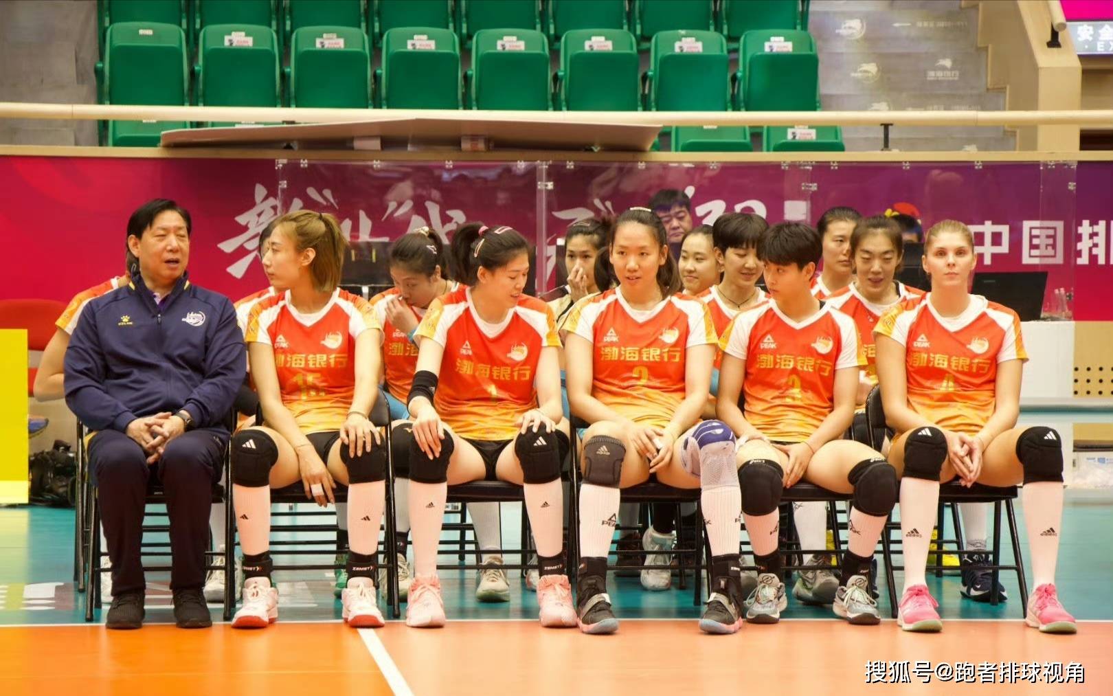 3:0!李盈莹6分,陈博雅单局6中1,天津女排车轮战,大胜深圳队