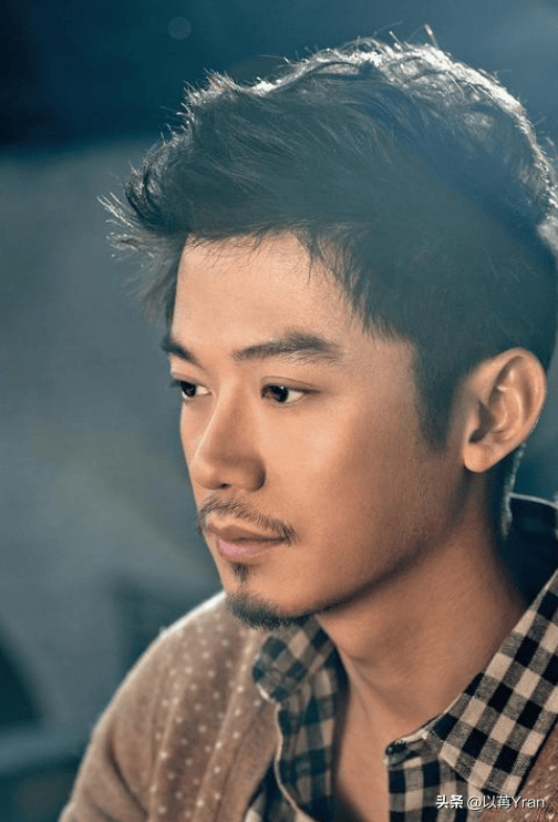 芦芳生,他是日本人,和刘亦菲是同学,45岁宁愿不红也不演鬼子