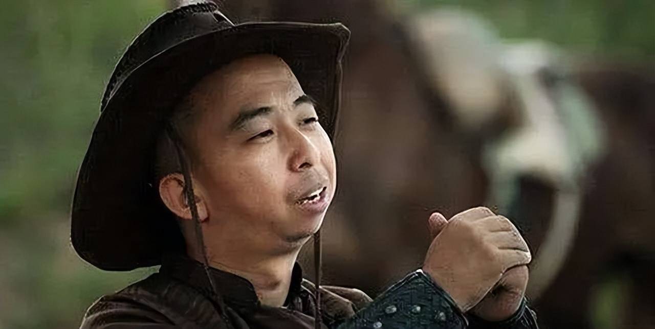 6米长相奇特,巨兴茂靠什么7年赚亿万身家,娶高挑美娇妻?