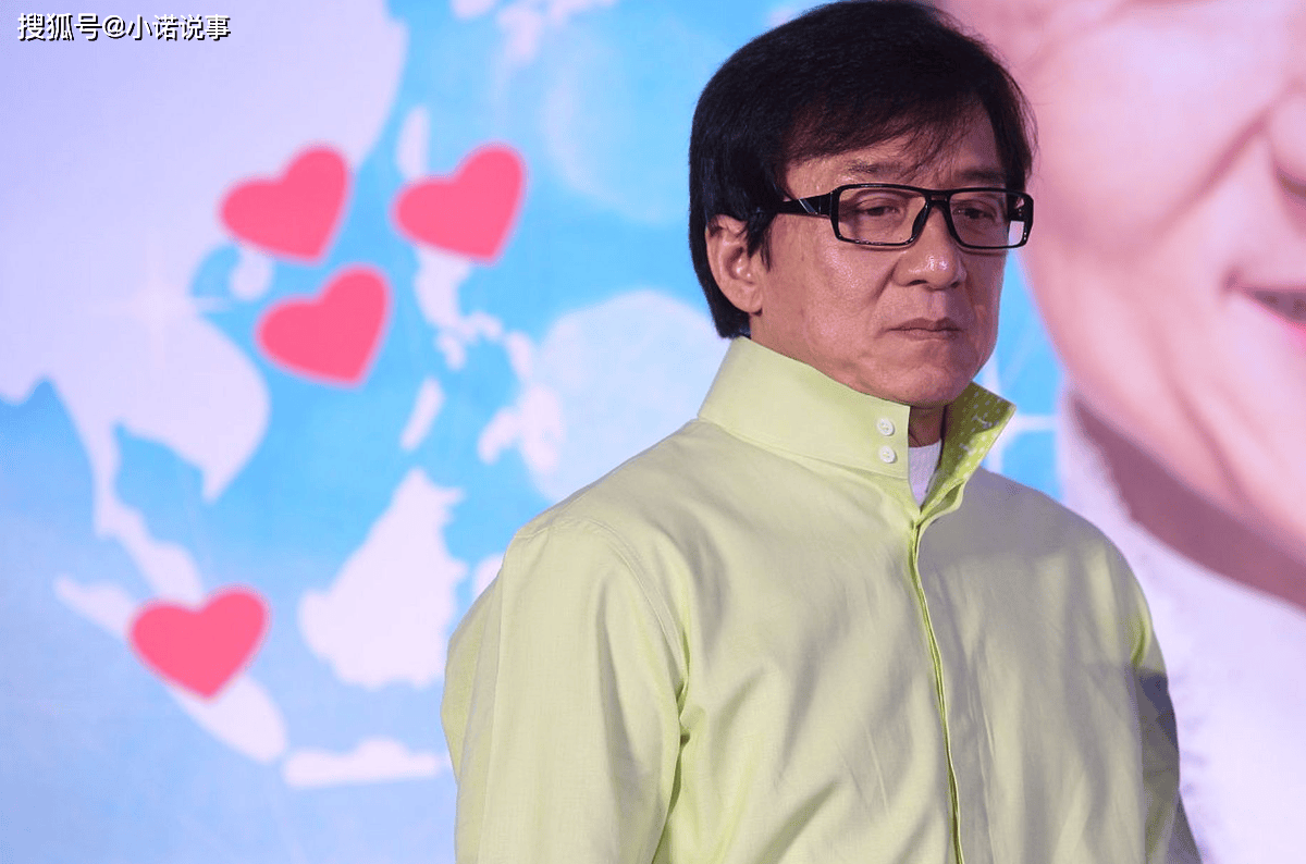 直至看见"小龙女"吴卓林近况,才明白成龙不认,是多正确的选择