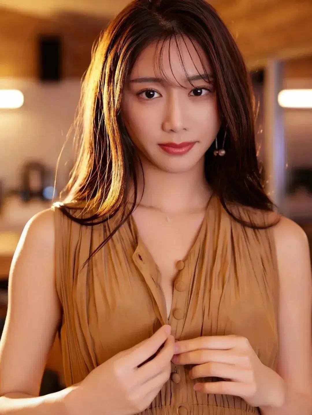 斋藤恭代,岛国九头身女神,东瀛腿神名不虚传!