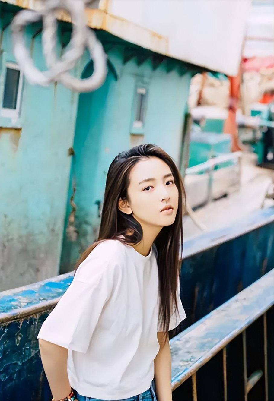 武汉大学校花吴倩:原来,婚姻真的是会磨掉一个女人所有的光