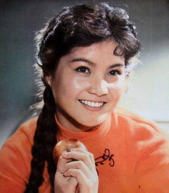 张小磊被分配到珠江电影制片厂演员剧团,她是80年代