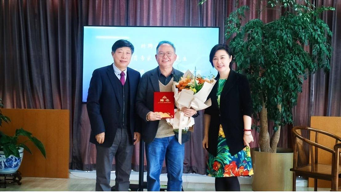 香港教育专家来访青苗,叶祖贤先生出任青苗 dse项目专家顾问